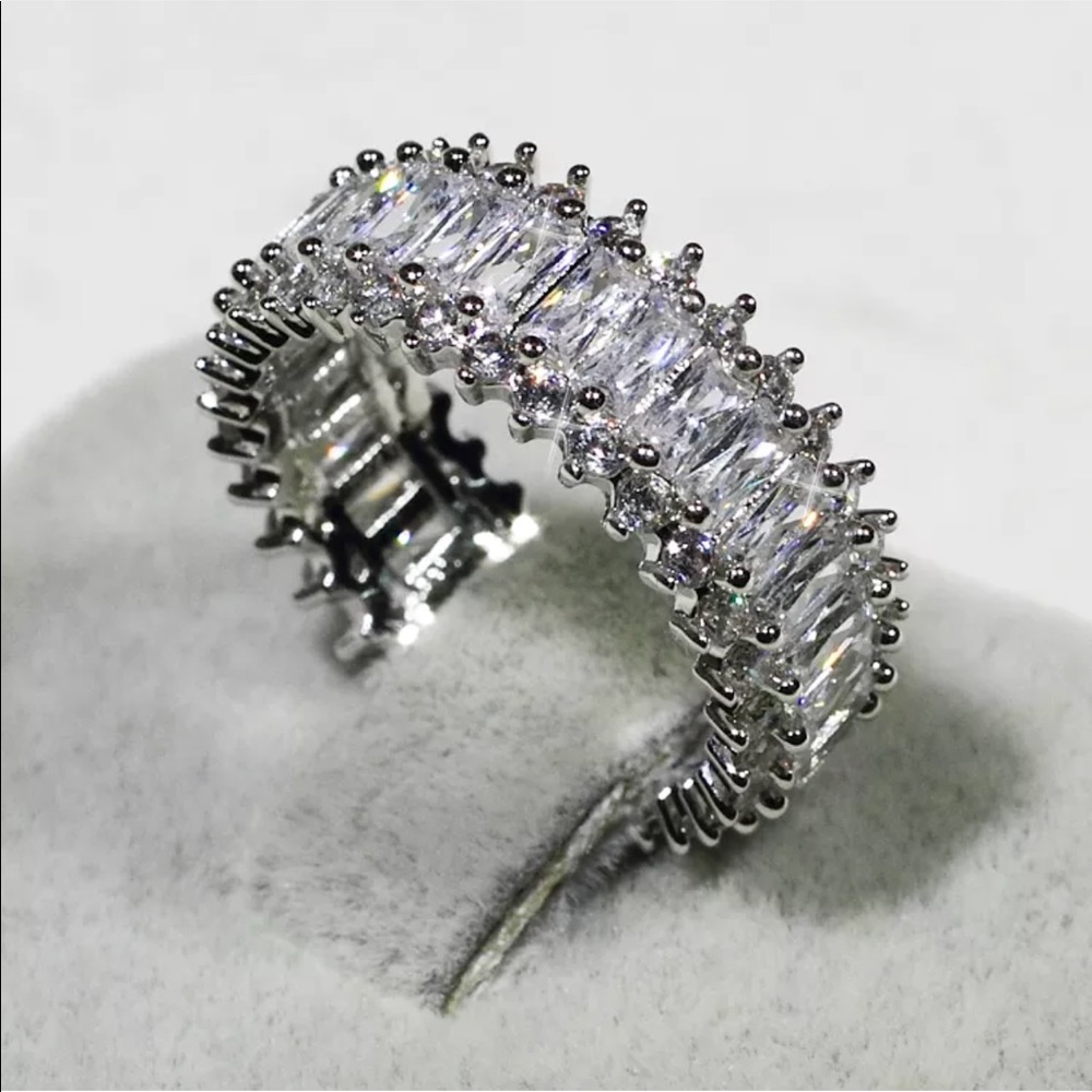 18k White Fold Filled CZ Ring - Picture 1 of 6